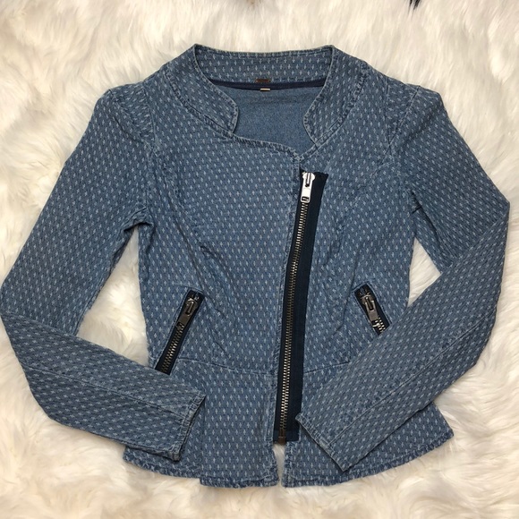 Free People Jackets & Blazers - Free People Blue Chambray Side Zip Peplum Jacket